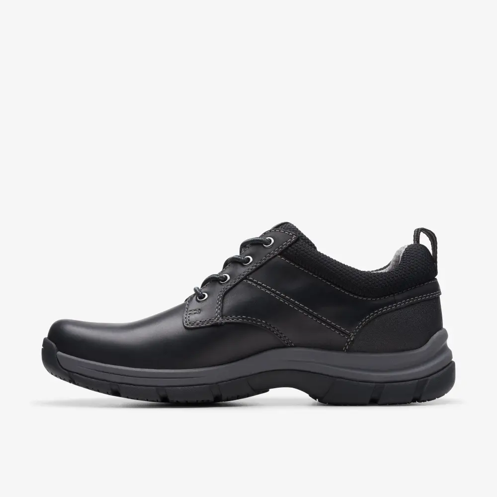 Men’s Walpath Low Black Leather Laces online