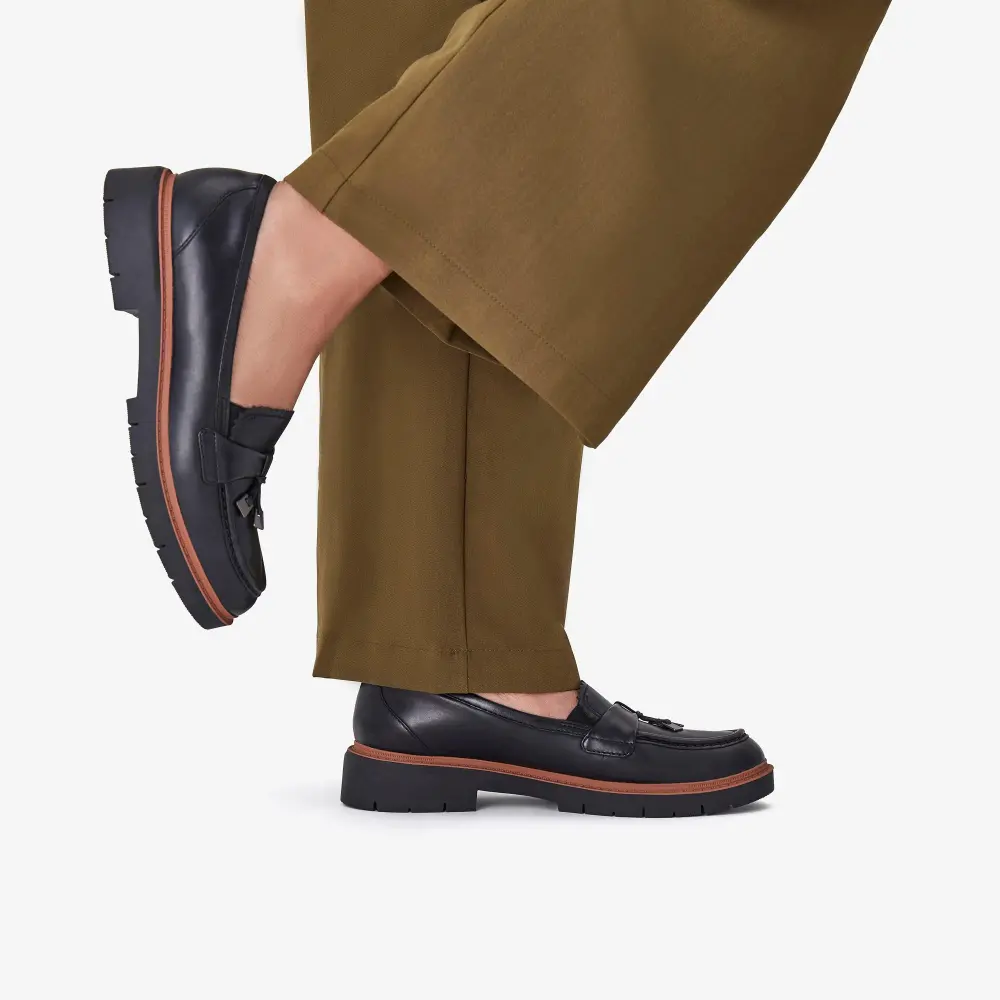 Women’s Westlynn Bella Black Leather Loafers online